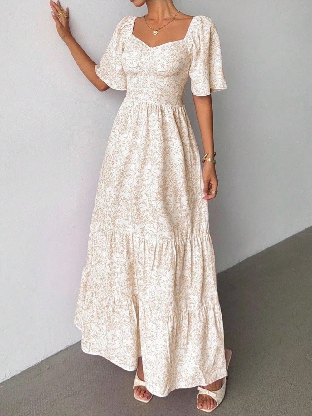 Women’s Cream Floral Maxi Dress with Sweetheart Neckline